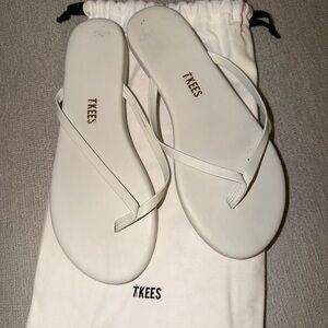 TKEES Cream Sandals